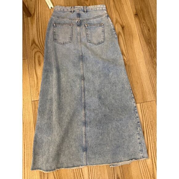 Anthropologie Pilcro Madi Front Slit Denim SKirt Womens Size 2 raw hem 5 pockets - Picture 6 of 6